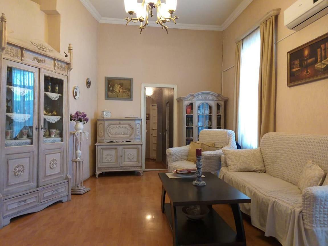 Guest House Tabukashvili 31 Tbilisi Bagian luar foto
